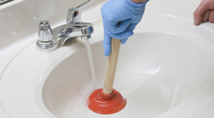 Best Methods to Unclog the Drains