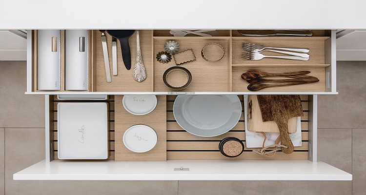7 Important Kitchen Accessories By Vremi
